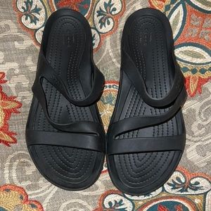 Crocs sandals black size 8